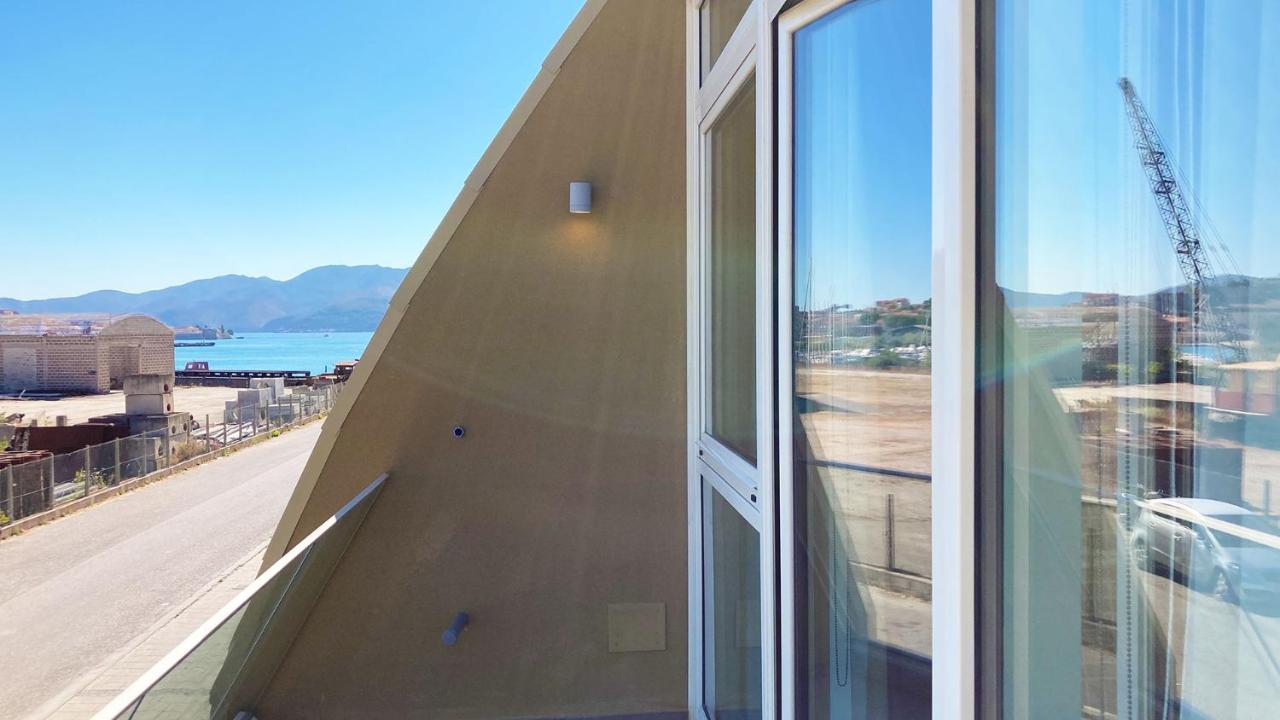 Fronte Mare Suites - Argonautivacanze Portoferraio Exterior photo