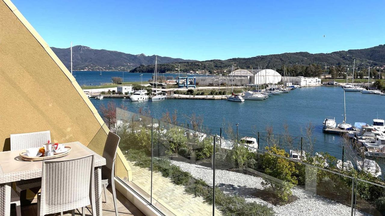 Fronte Mare Suites - Argonautivacanze Portoferraio Exterior photo